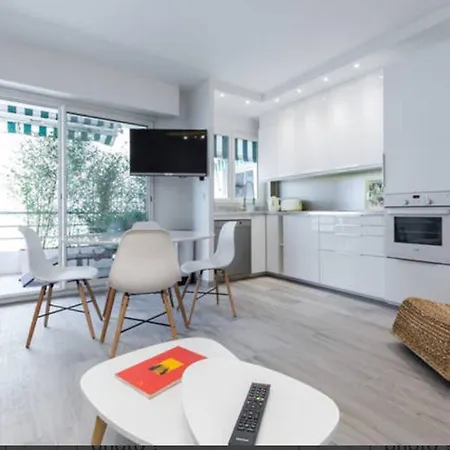 Apartment Palm Croisette Sea View *